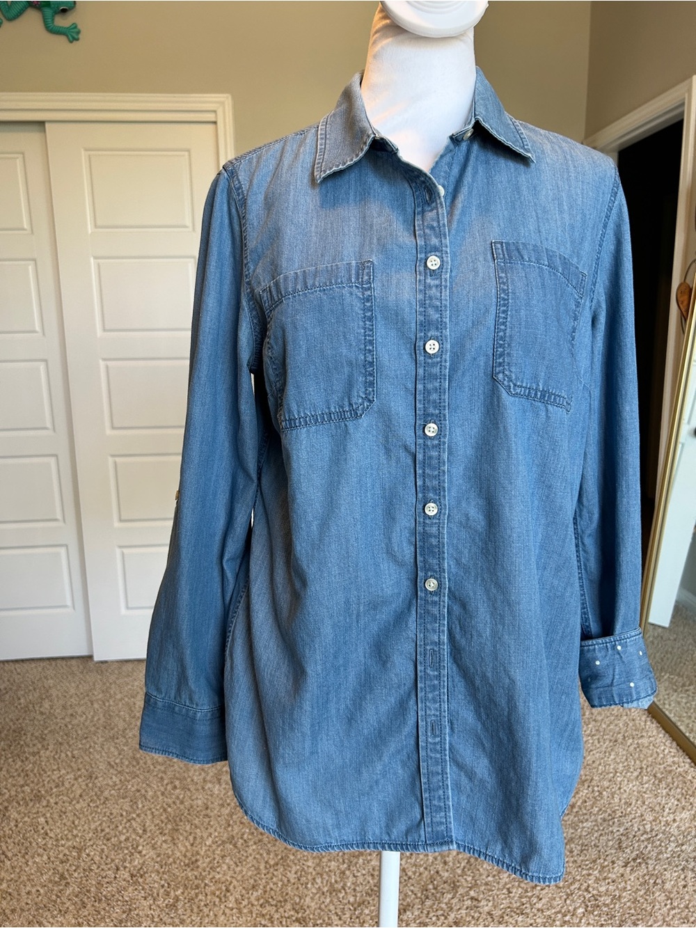 Talbots Chambray Denim Long-sleeve Button-down Blouse Size M P